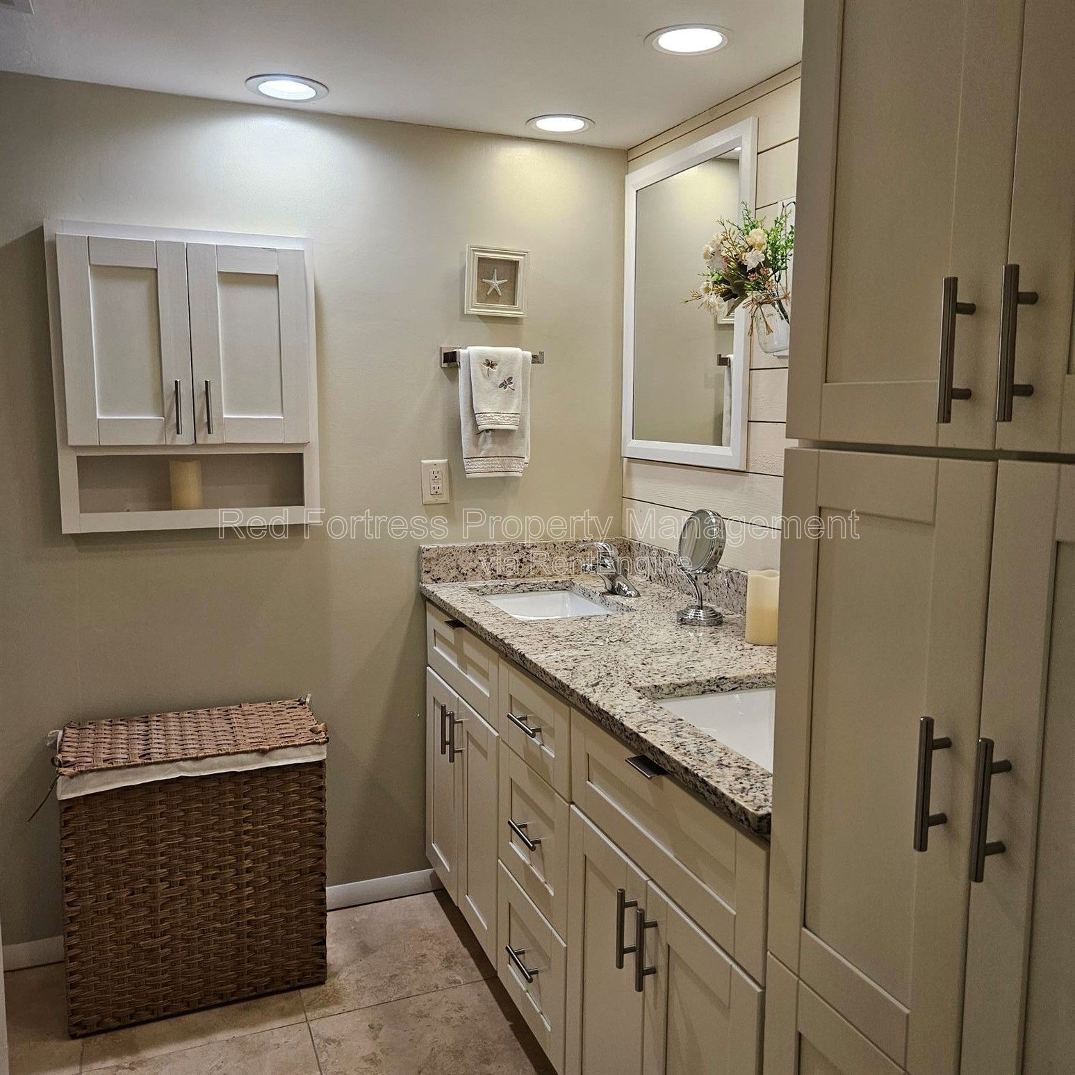 5710 Trailwinds Dr # property image