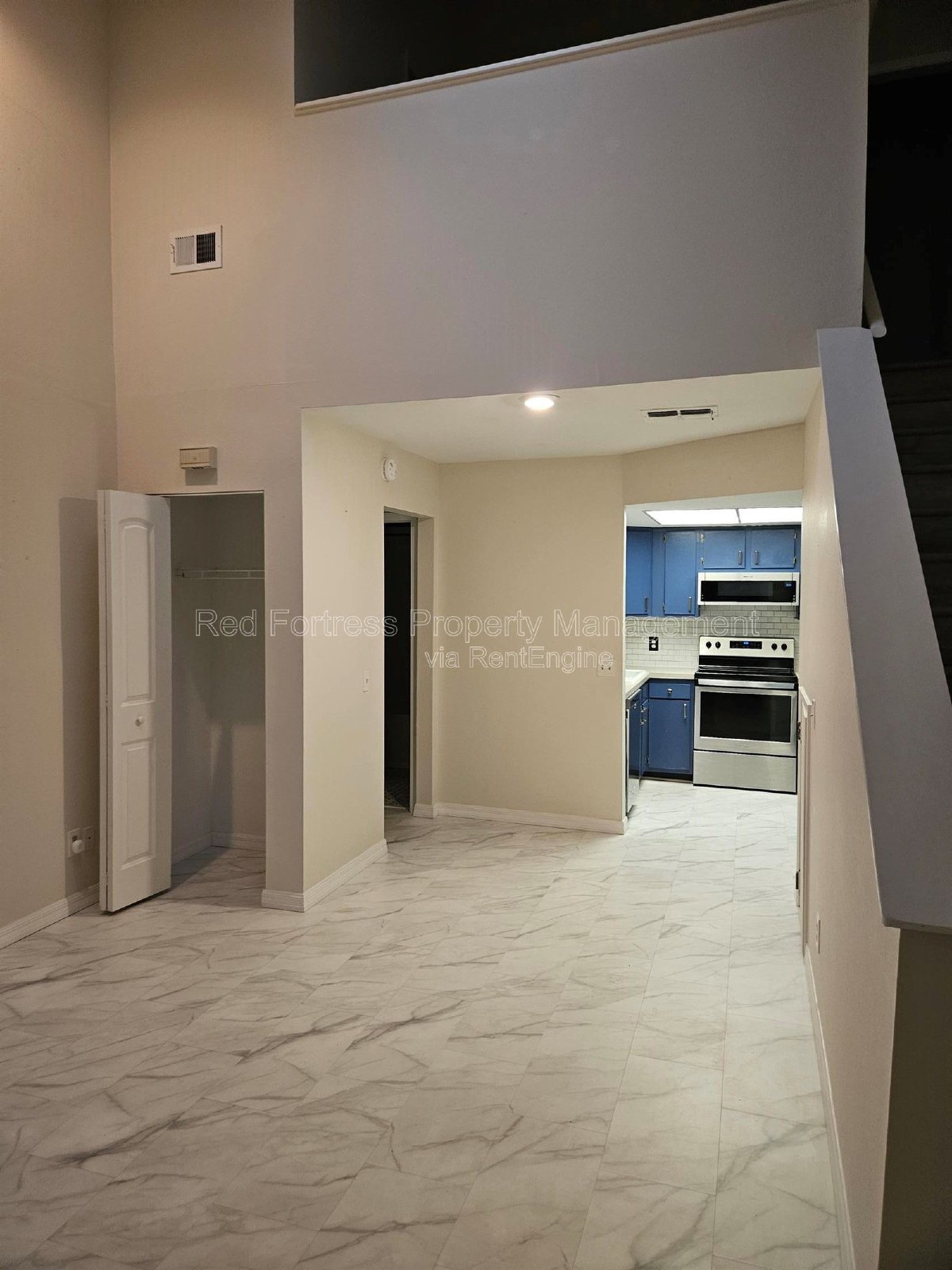 8384 S Haven Ln property image