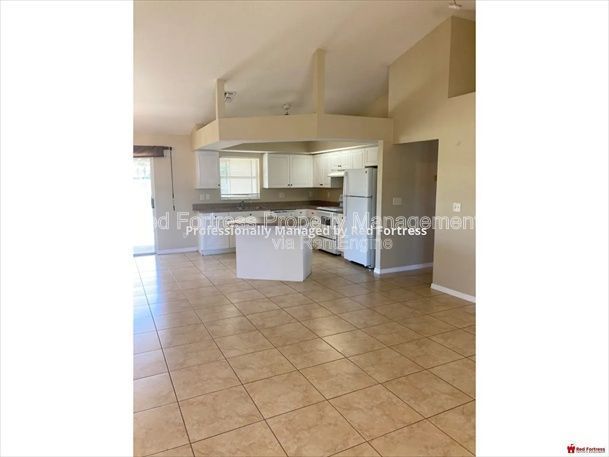 1823 NW 19th Ave property image