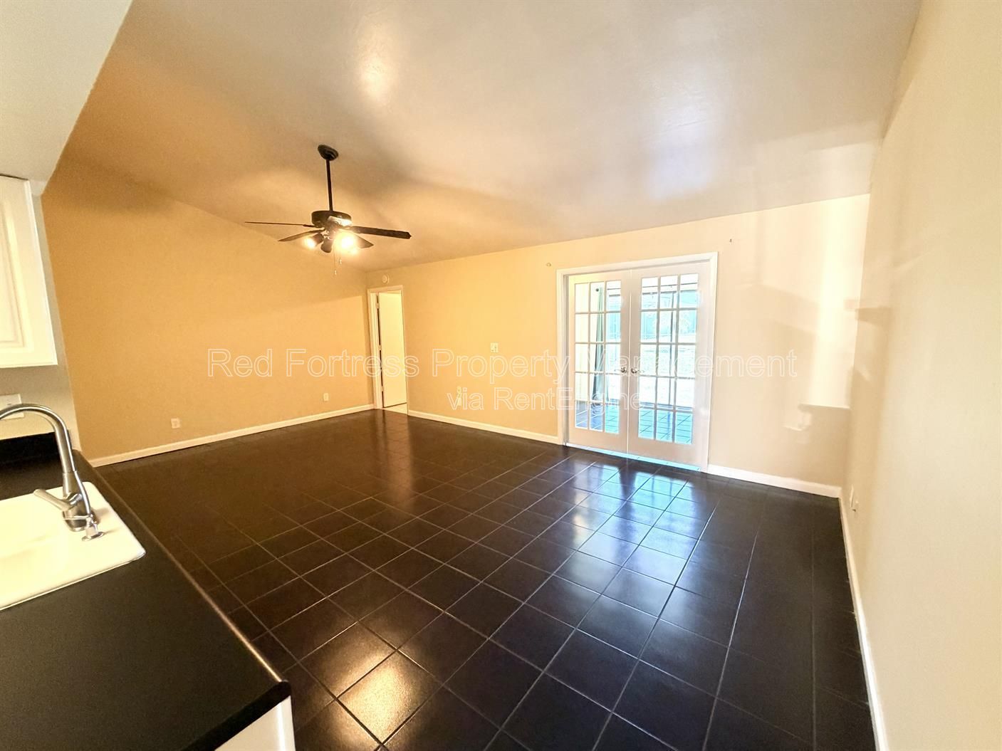 4114 Skyline Blvd B property image