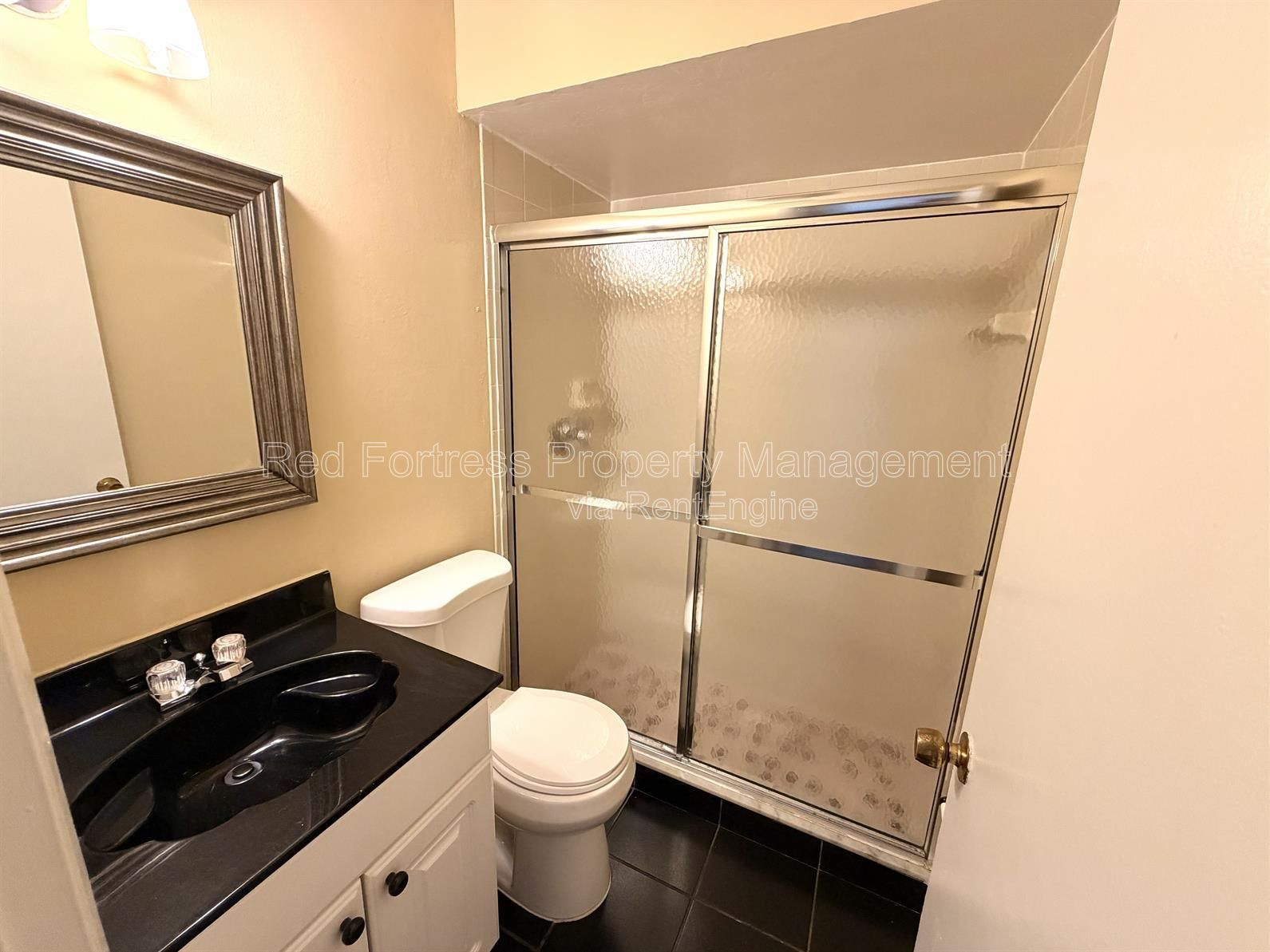 4114 Skyline Blvd B property image