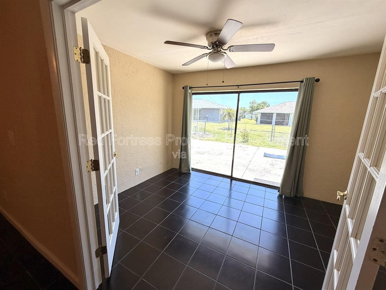 4114 Skyline Blvd B property image