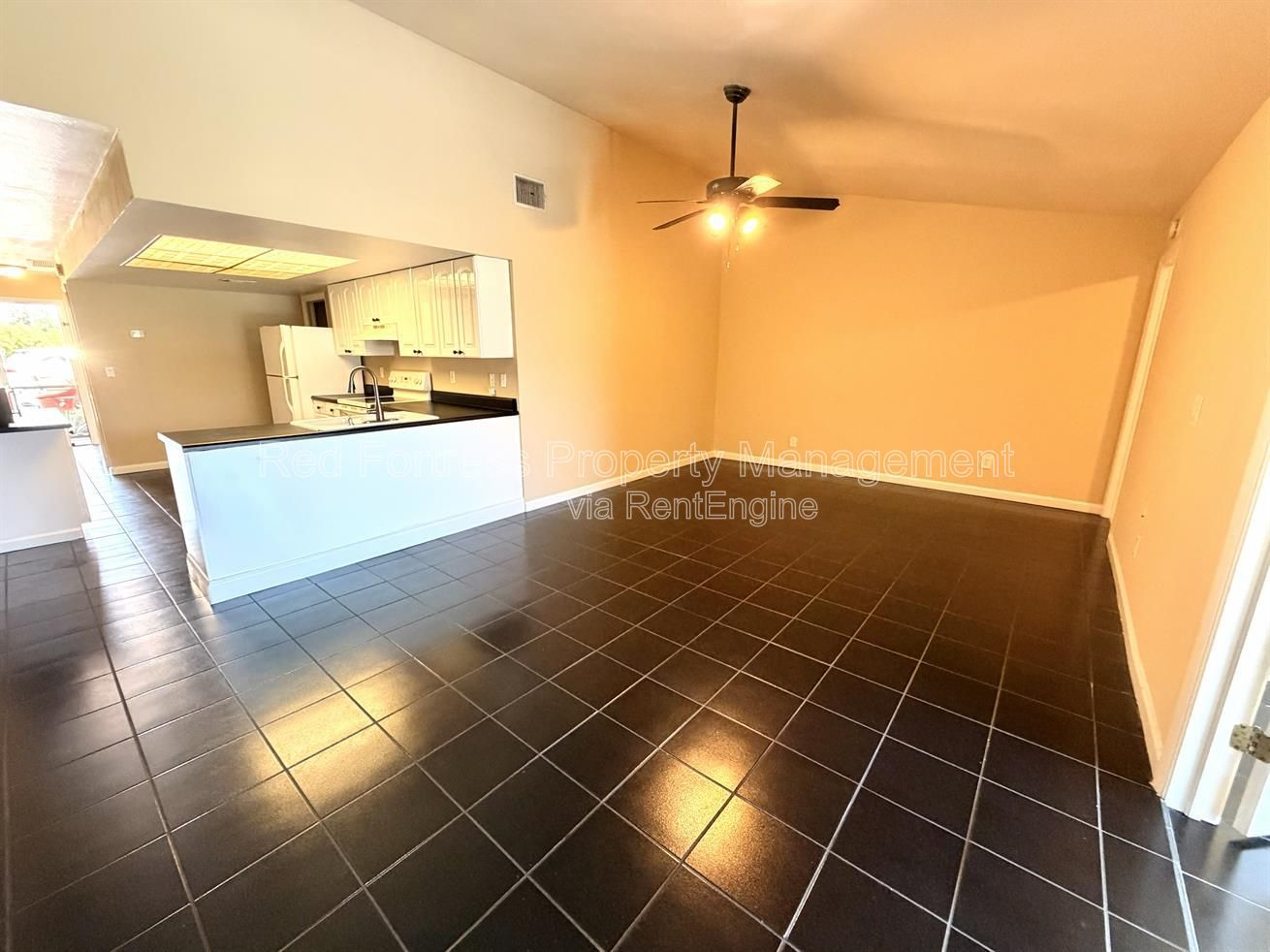 4114 Skyline Blvd B property image