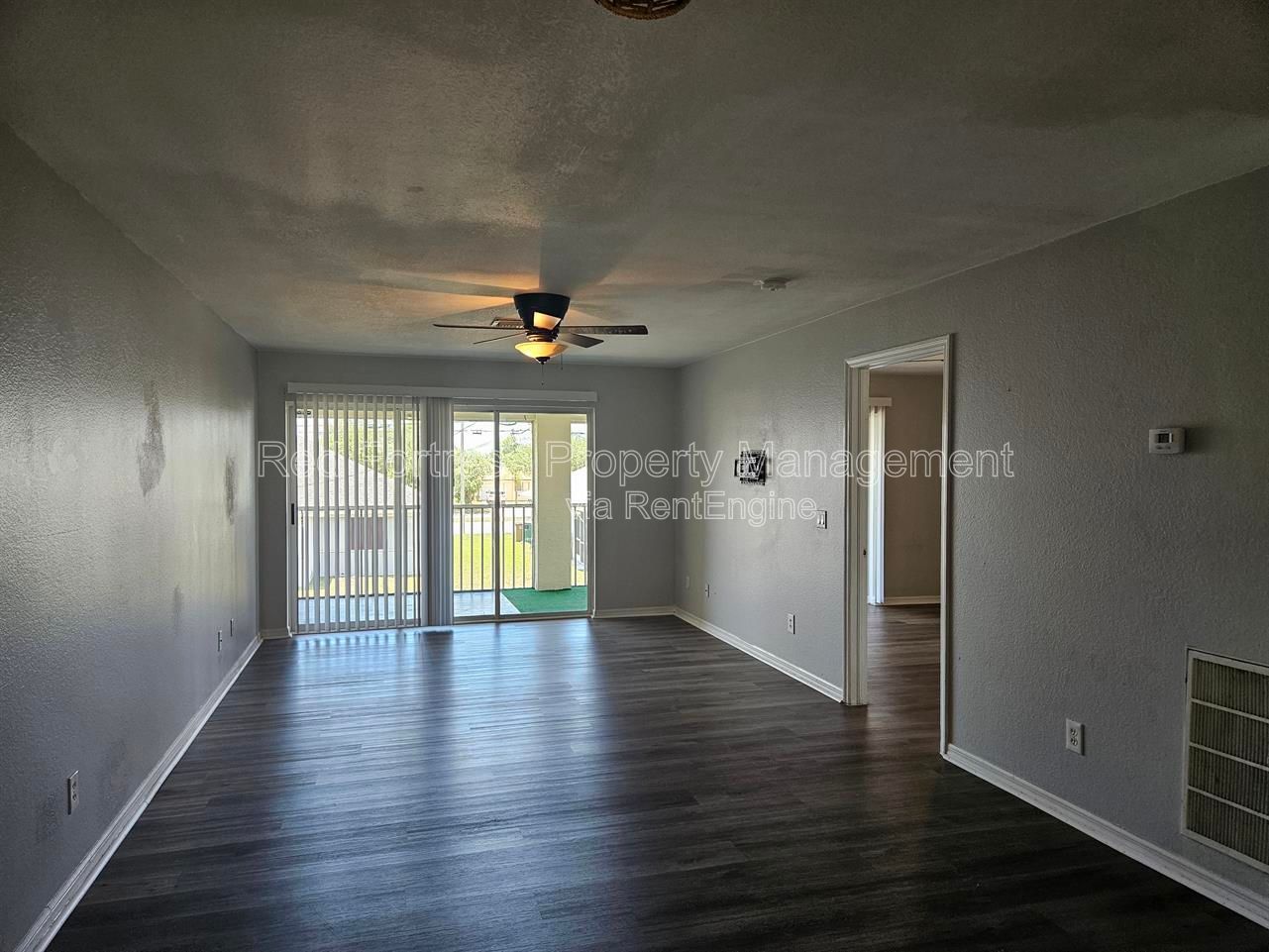 1016 SW 47th #202 property image