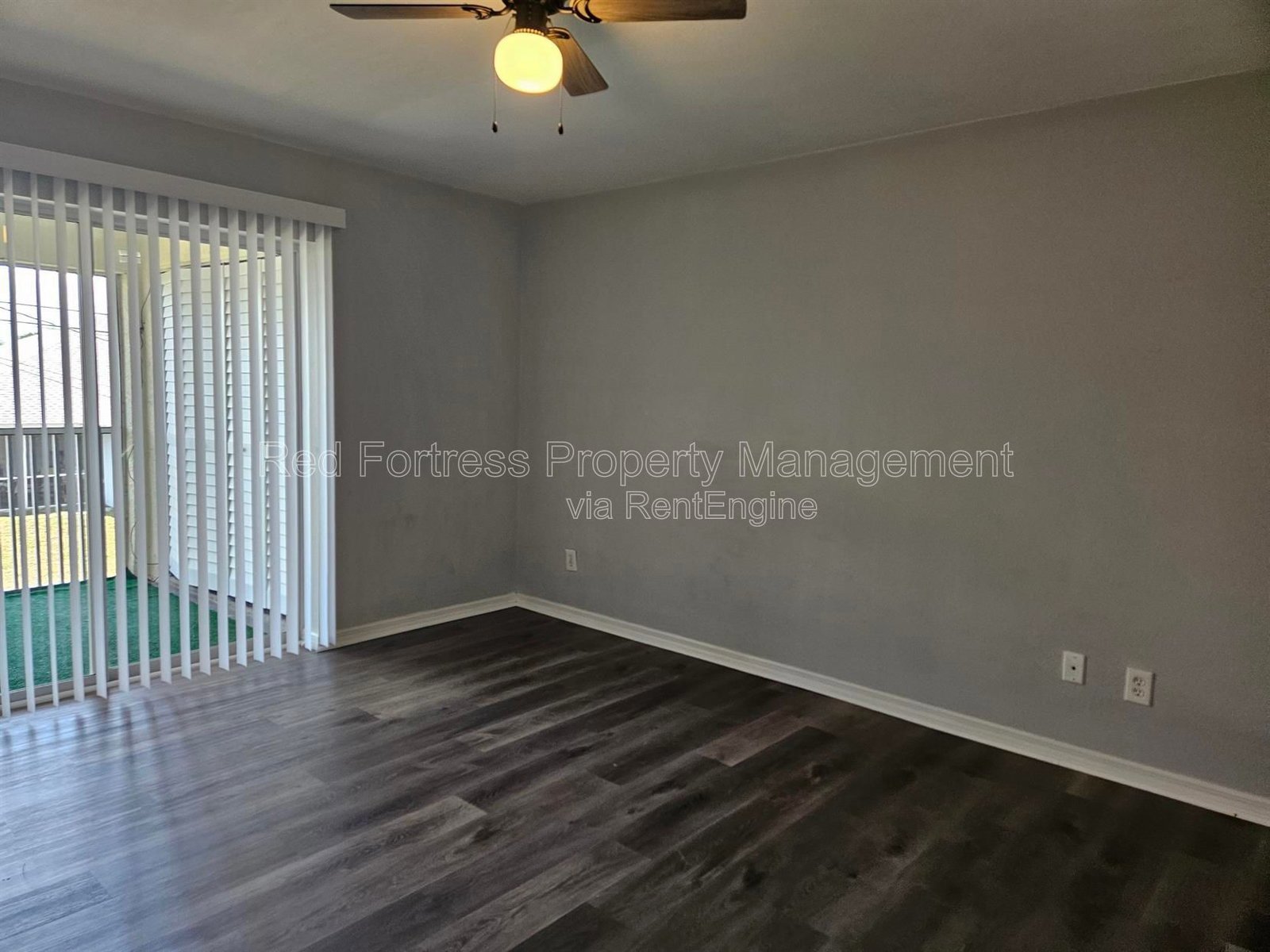 1016 SW 47th #202 property image