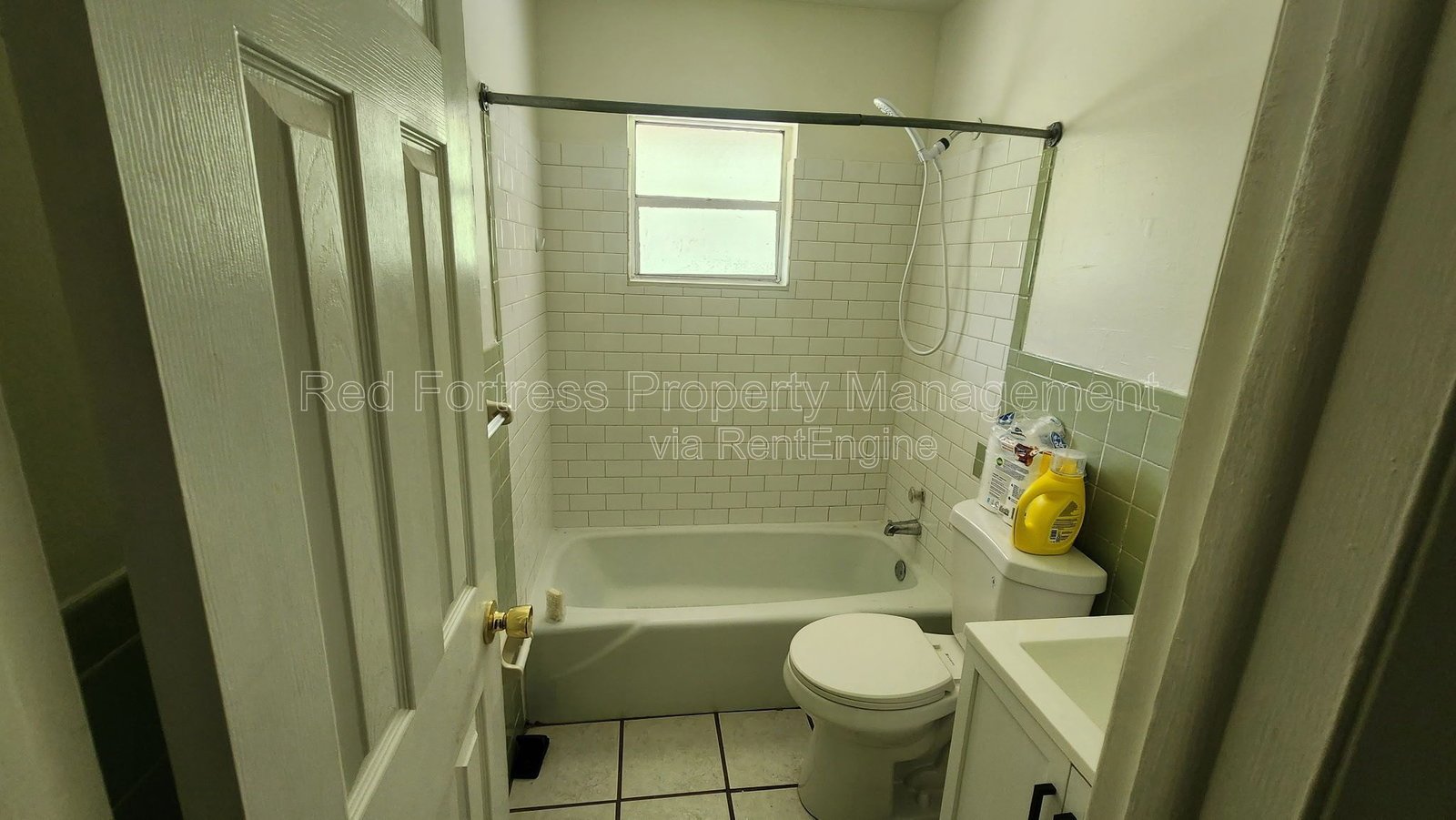 19095 Holly Rd property image