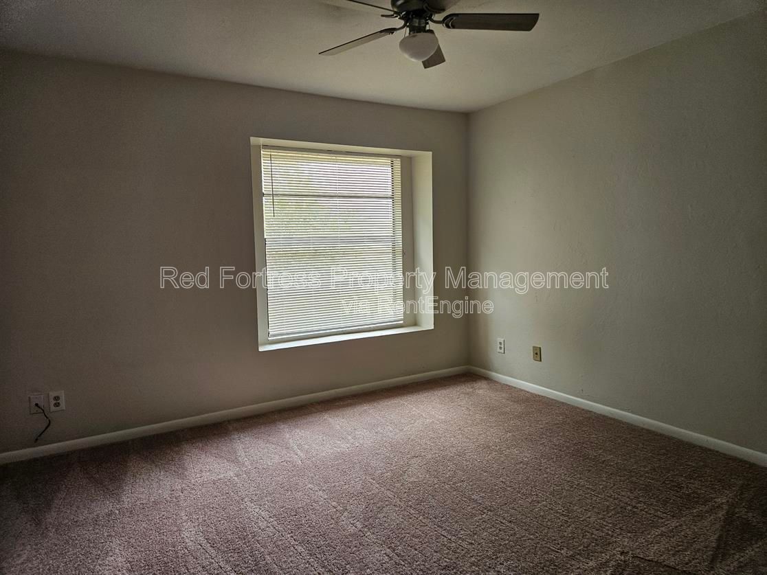 2135 Crystal Dr #37 property image