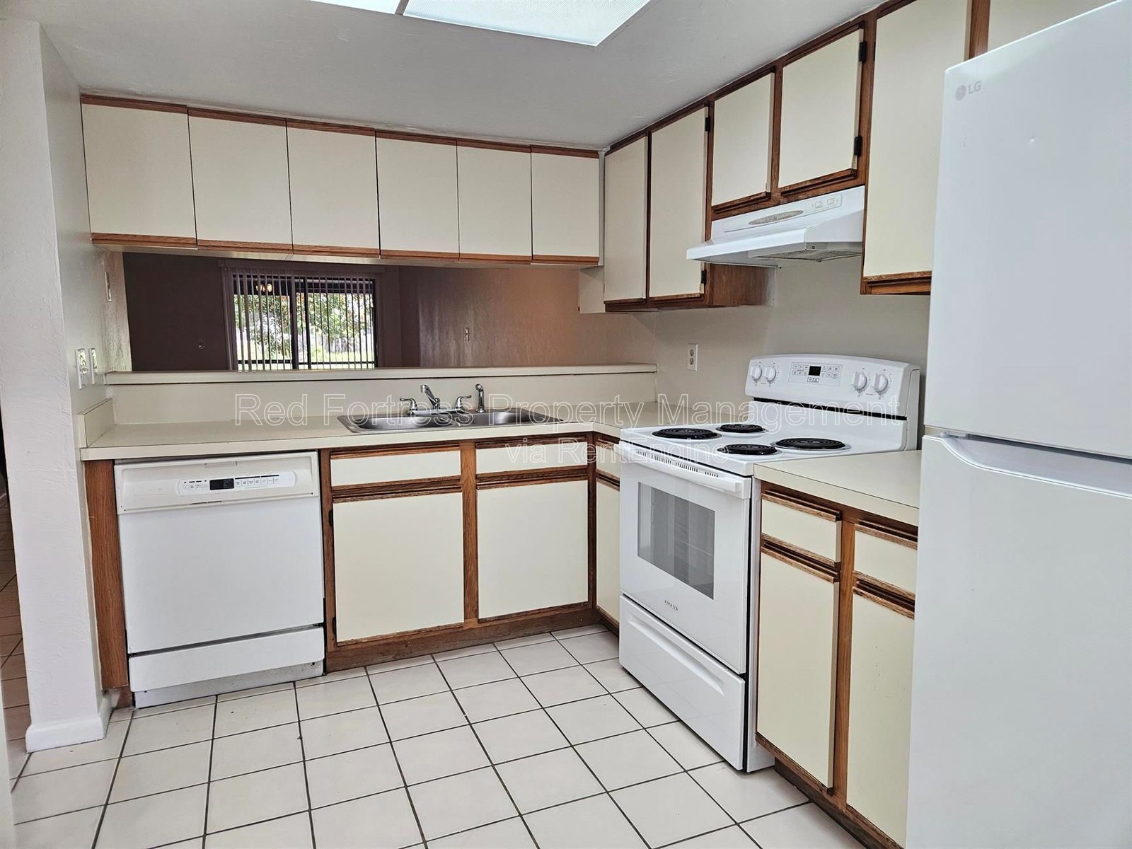 2135 Crystal Dr #37 property image