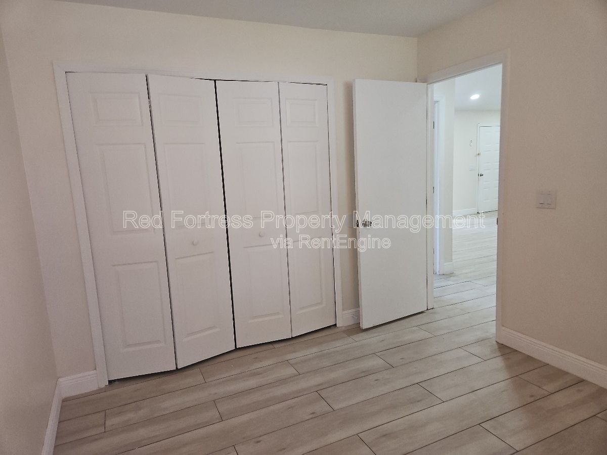1420 SE 19th St property image
