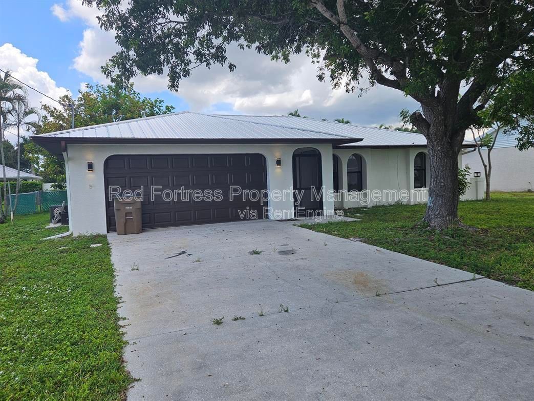 1420 SE 19th St property image