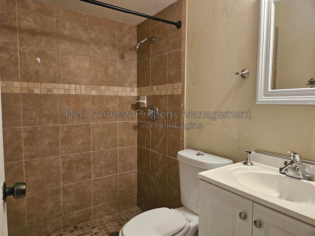 4114 Skyline Blvd D property image