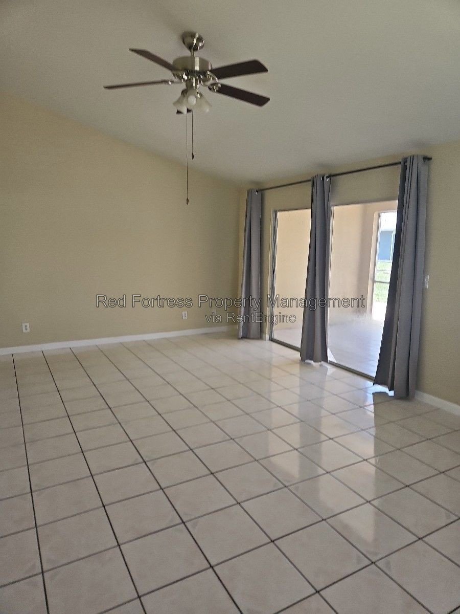 4114 Skyline Blvd D property image