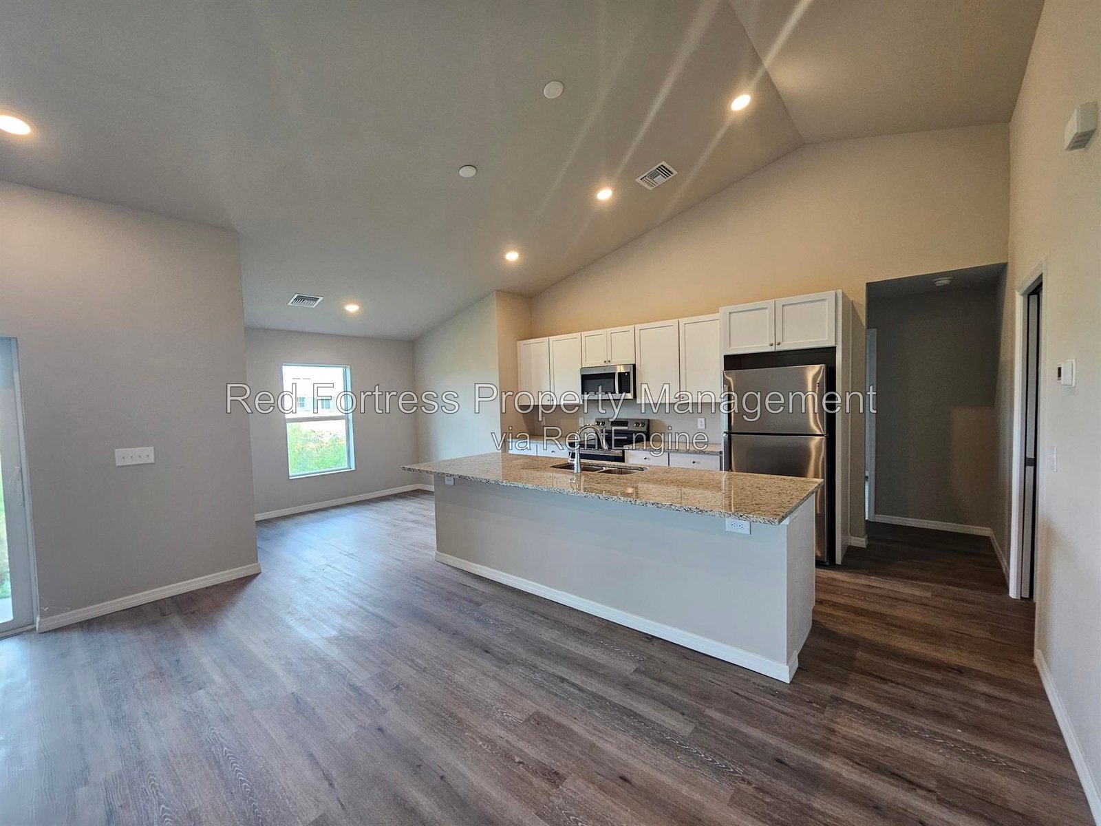 2300 NW 9th Ave property image