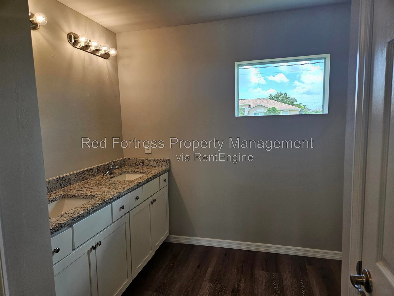 2300 NW 9th Ave property image
