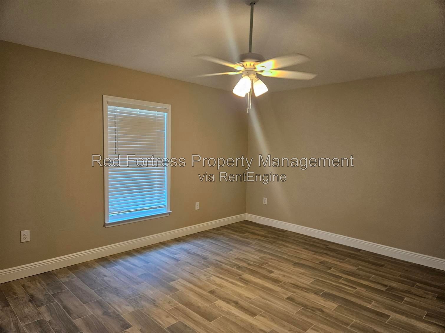 344 Louise Ave property image