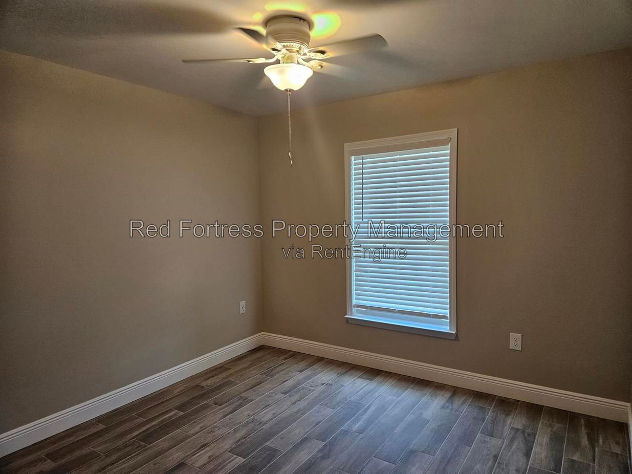 344 Louise Ave property image