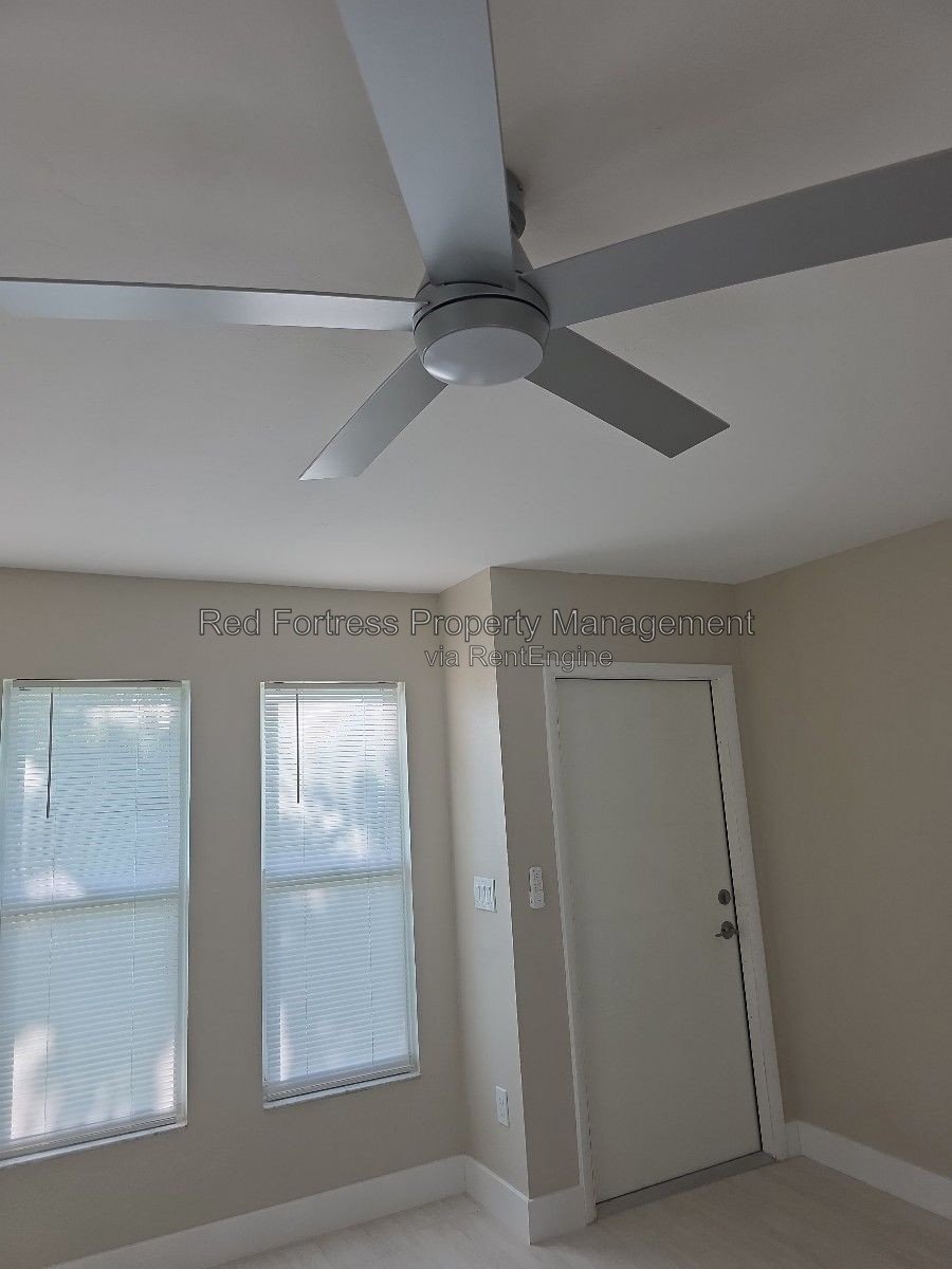 3608 SW 7th Pl property image