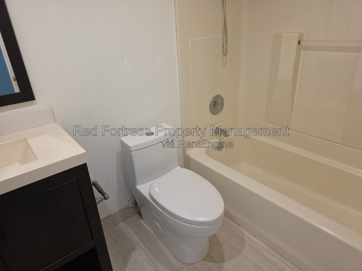 3608 SW 7th Pl property image