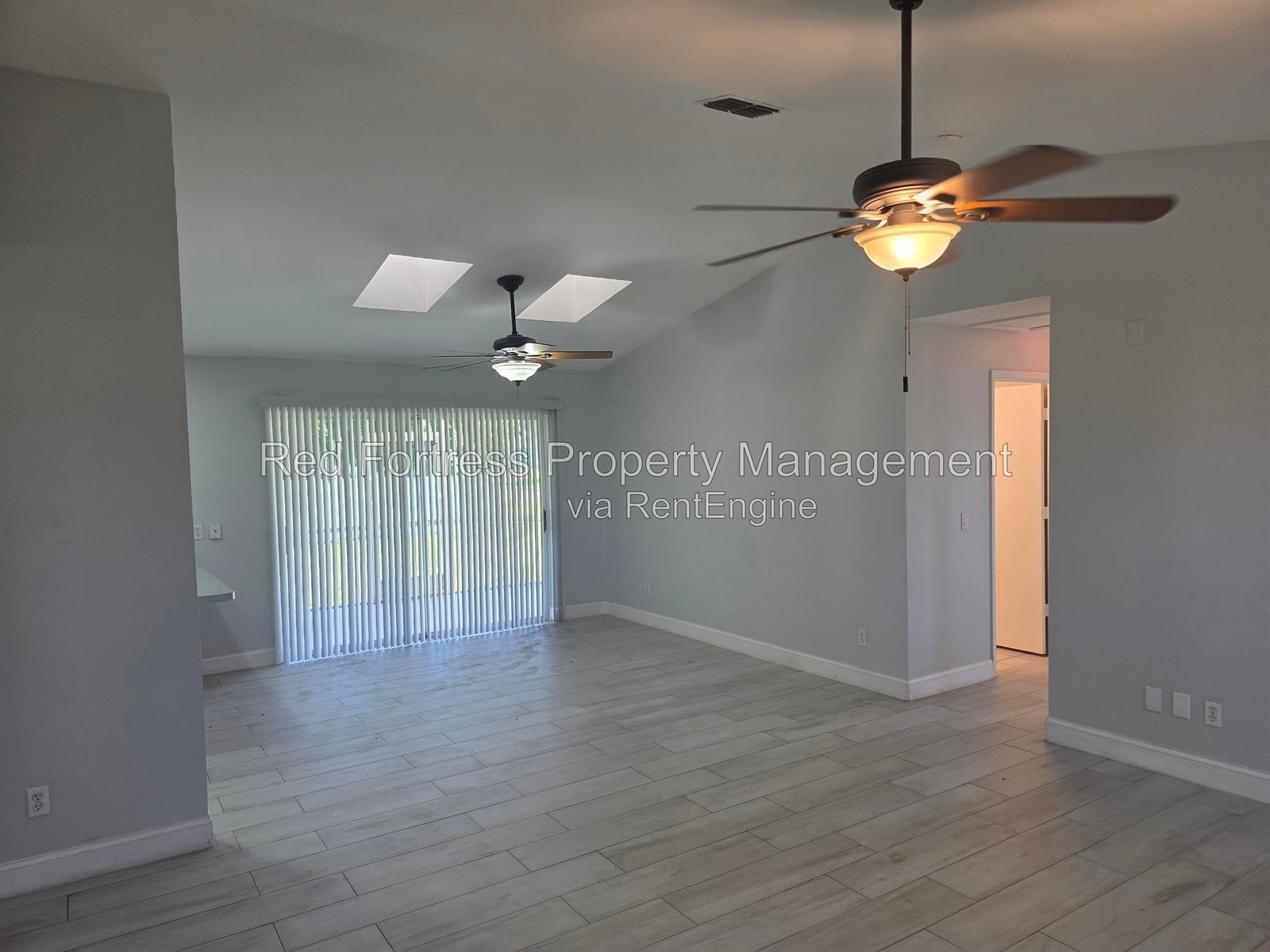 1203 SW 34th St property image