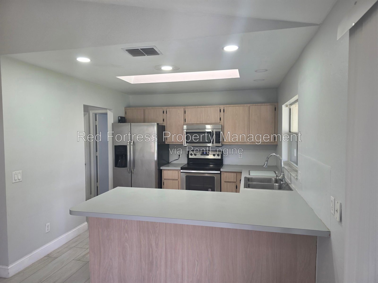 1203 SW 34th St property image