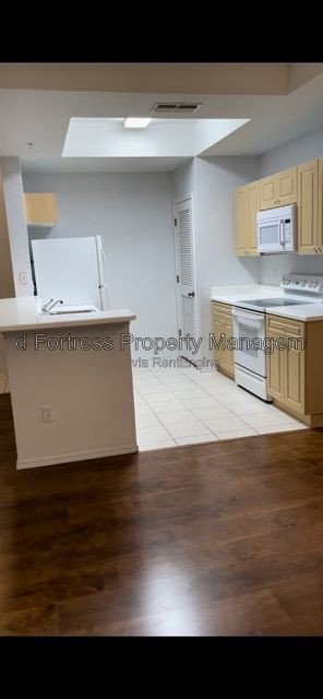 9025 Colby Dr #2115 property image