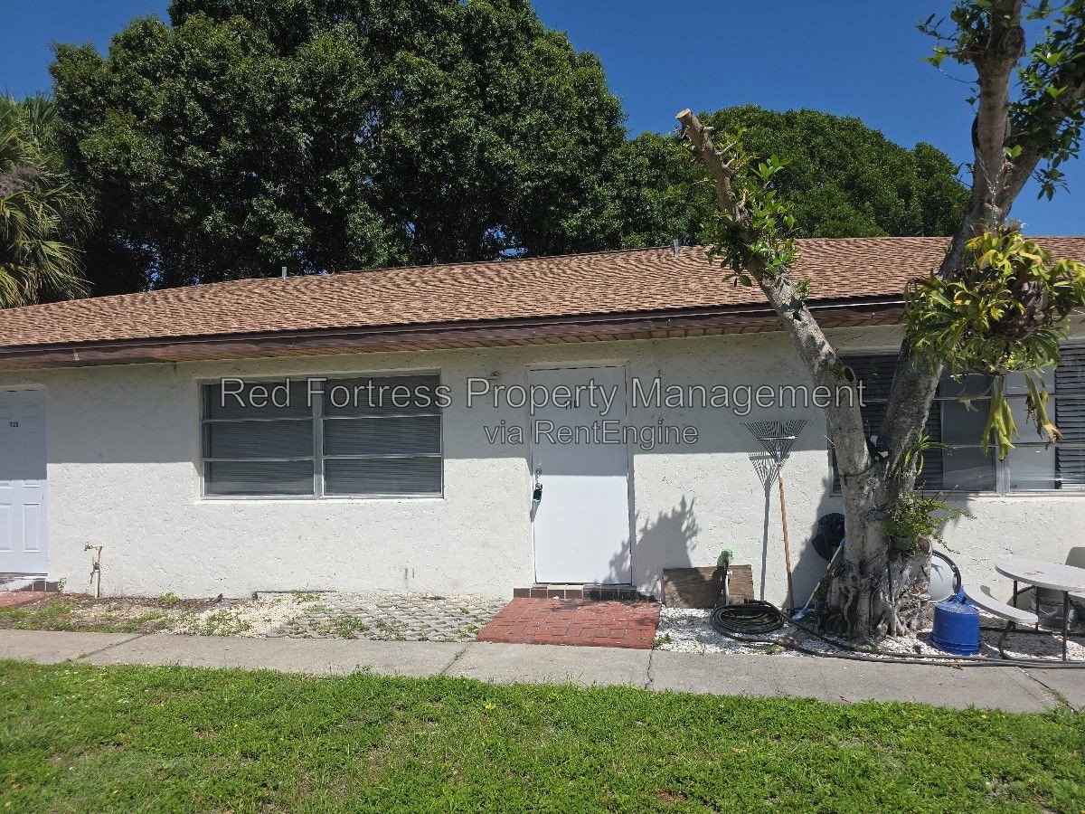 718 Karlov St property image