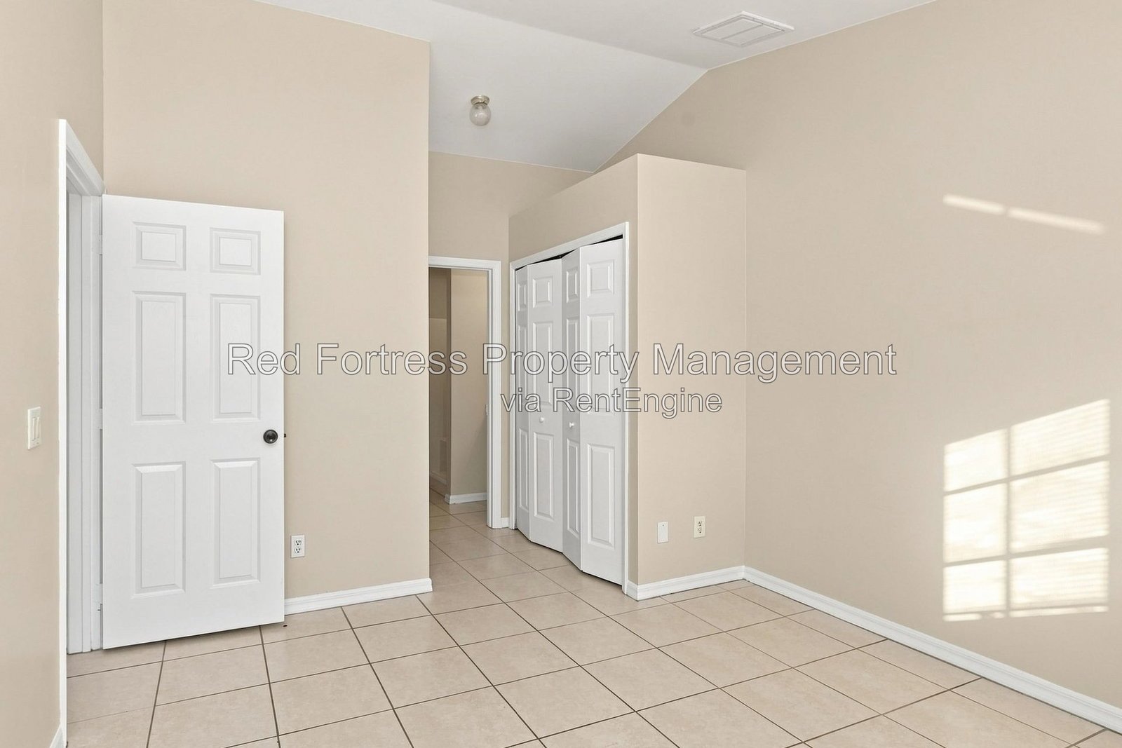 5237 30th St SW property image