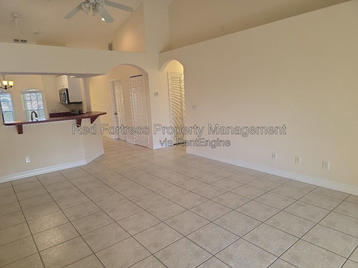 4519 SW 7th Pl property image