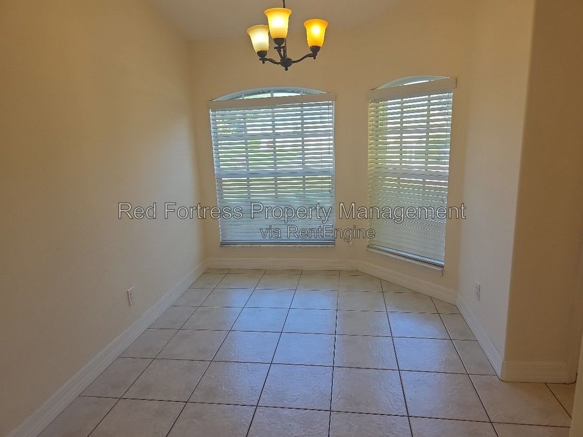 4519 SW 7th Pl property image