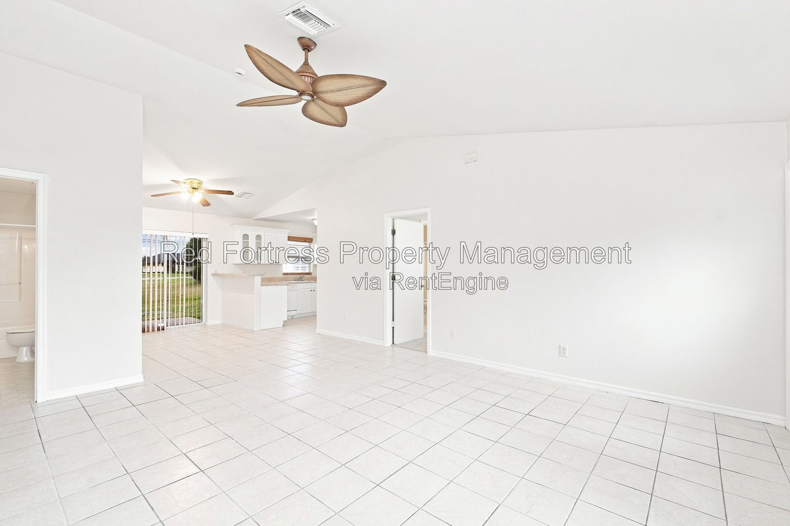 1814 SW 42nd St property image