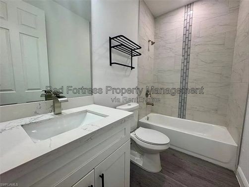 17546 Dumont Dr property image