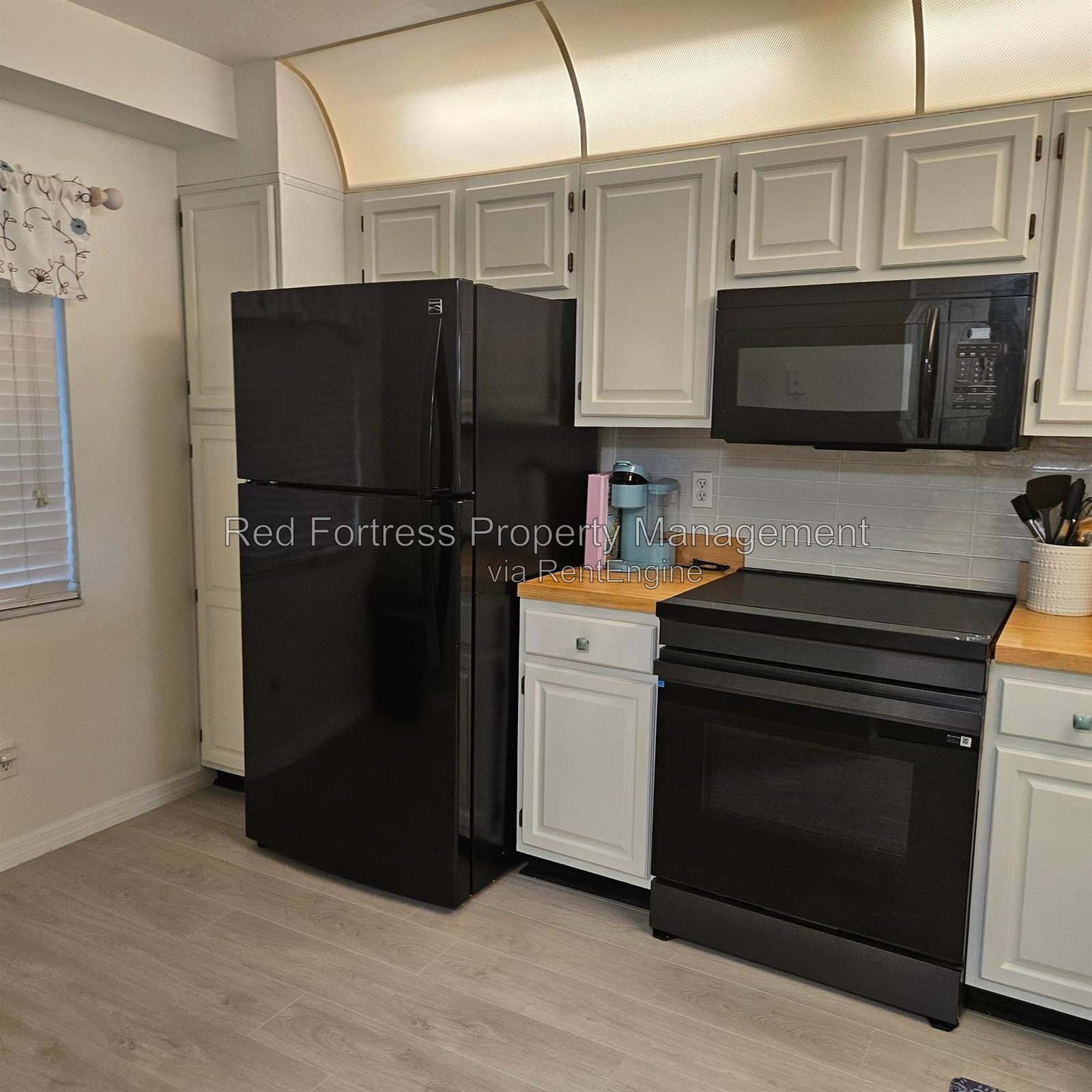 14831 Hole in One Ci property image