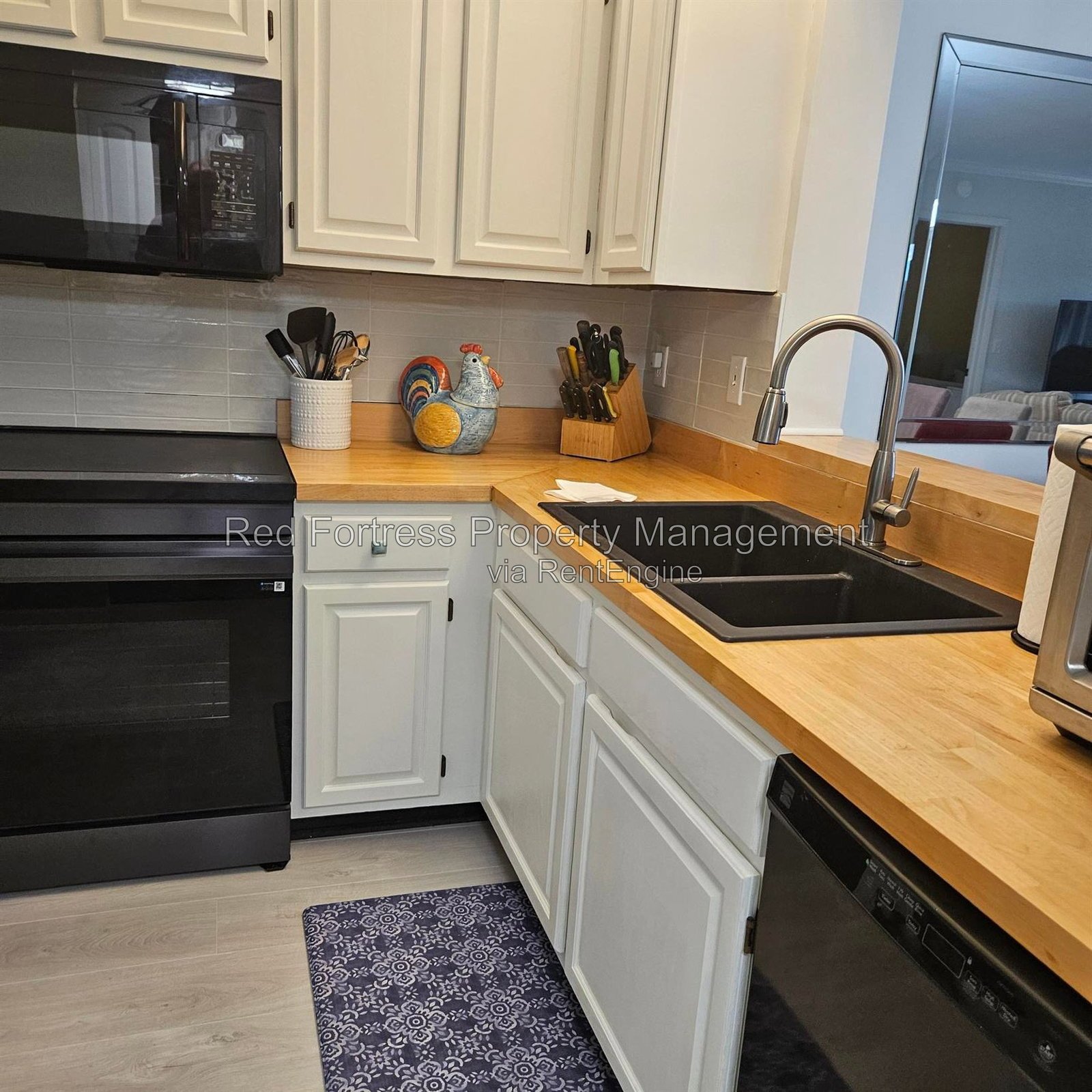 14831 Hole in One Ci property image