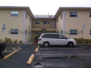 1942 Passaic Ave #9 property image