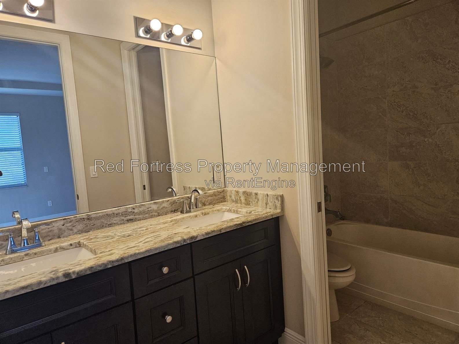 421 SW 47th Ter #101 property image
