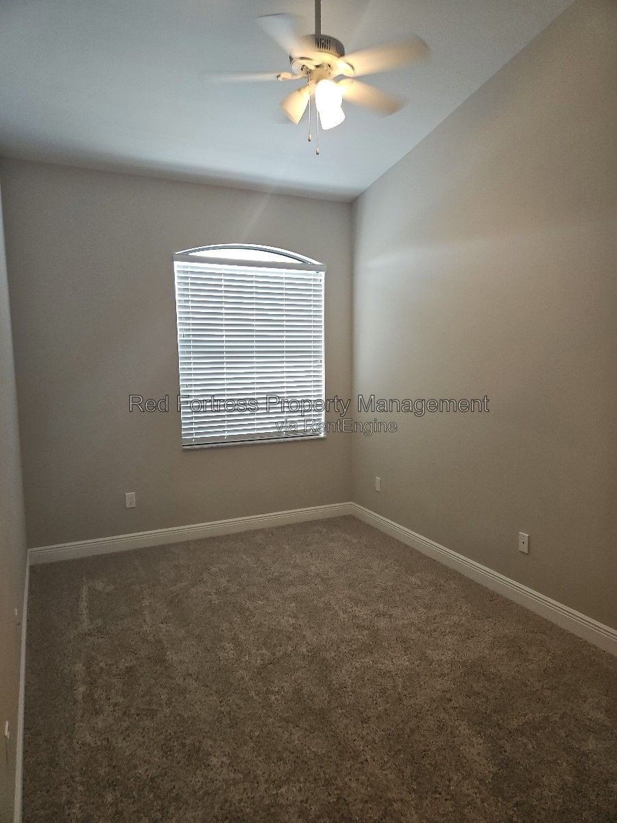 421 SW 47th Ter #101 property image