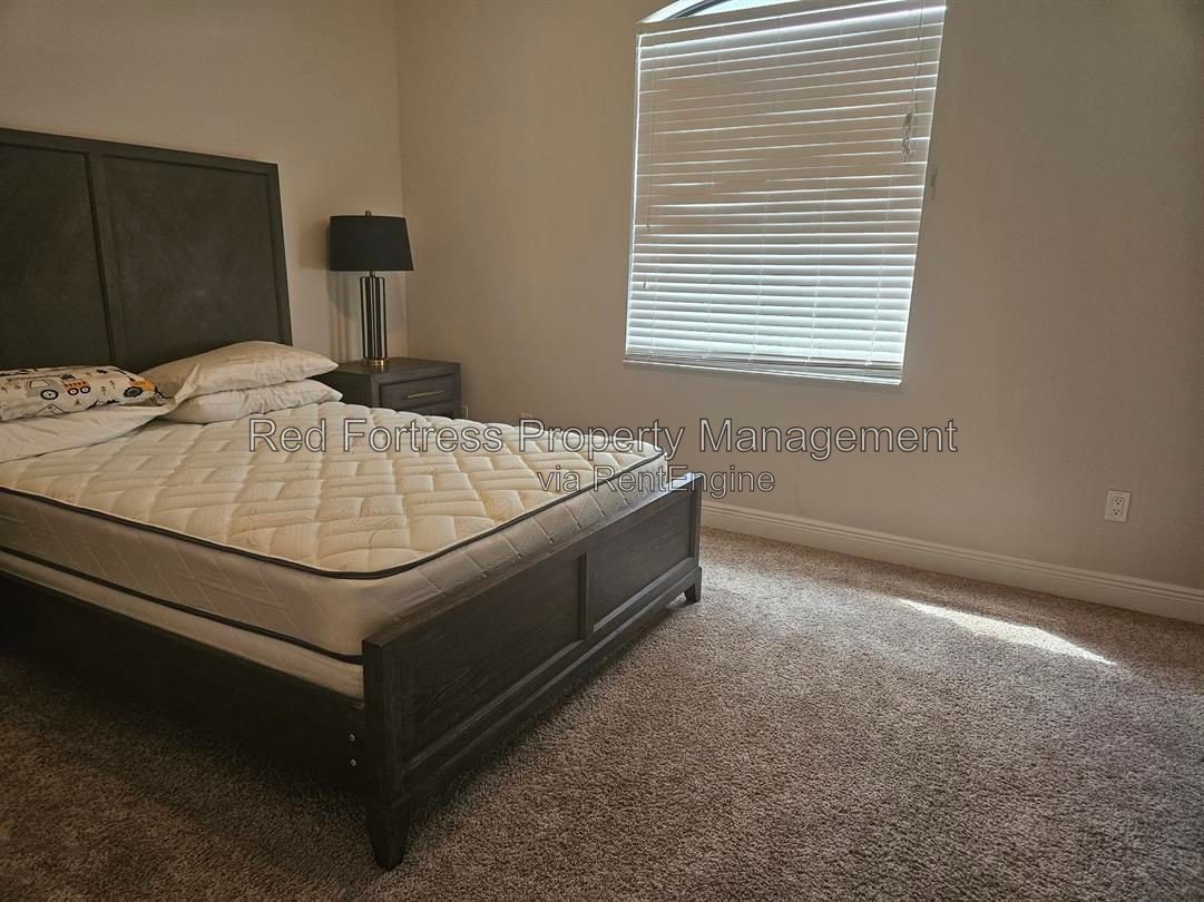 421 SW 47th Ter #104 property image