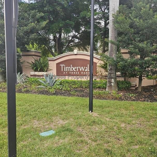 9521 Roundstone Cir property image