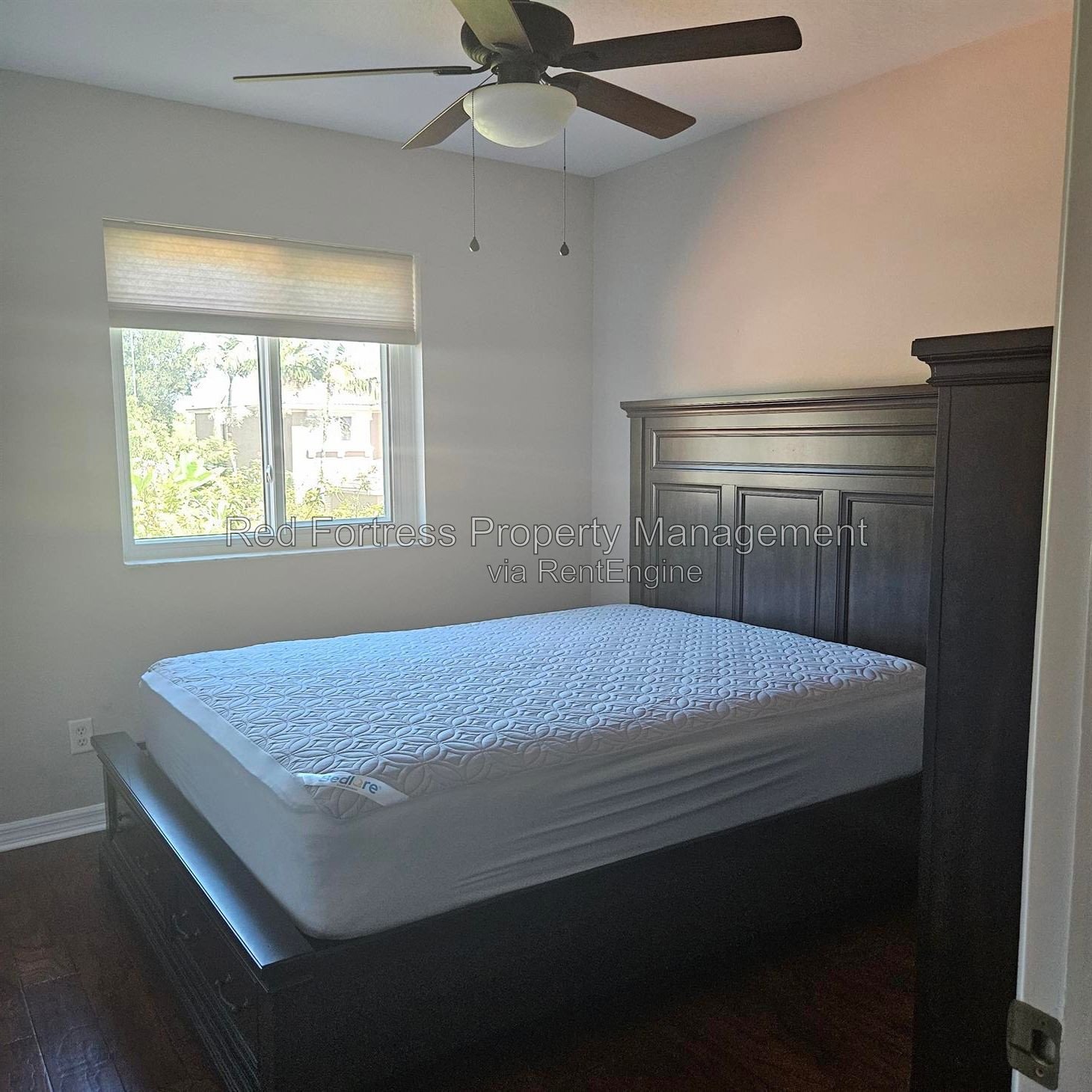 9521 Roundstone Cir property image