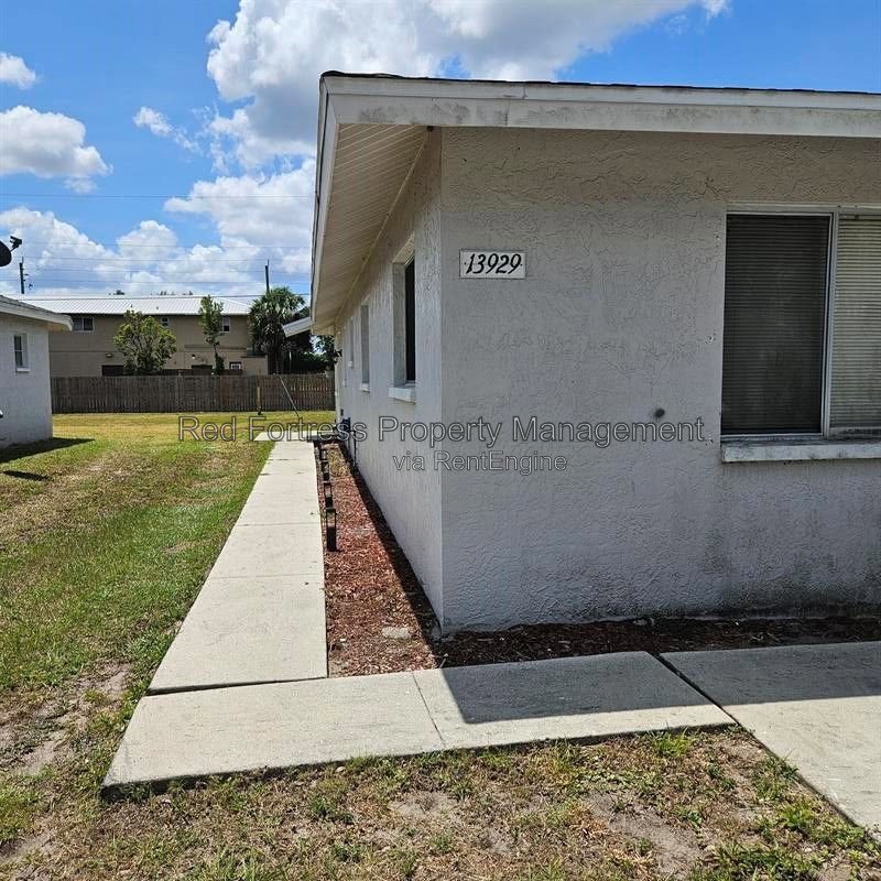 13929 First St property image