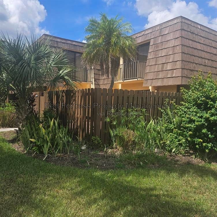 1549 Park Meadows #4 property image