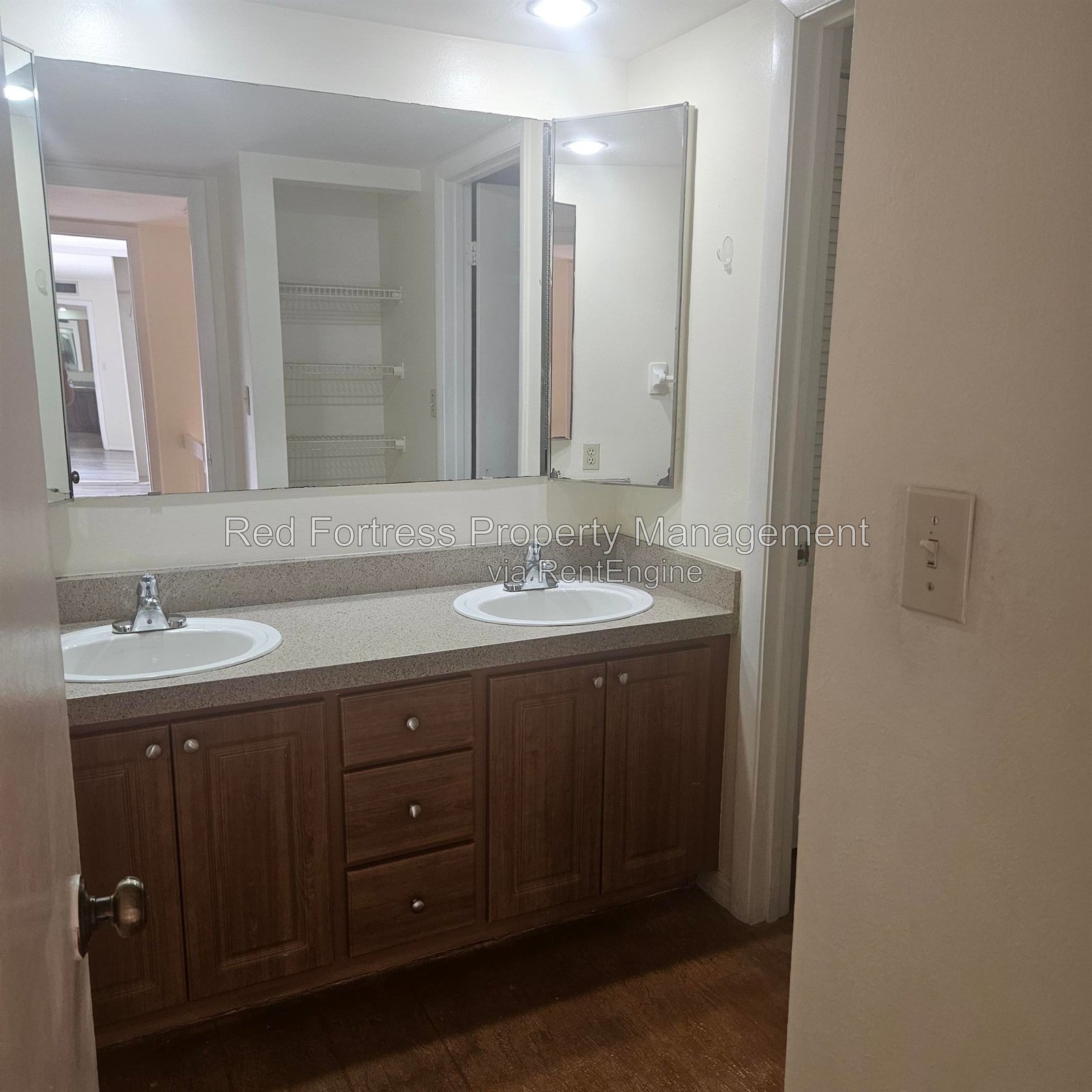 1549 Park Meadows #4 property image
