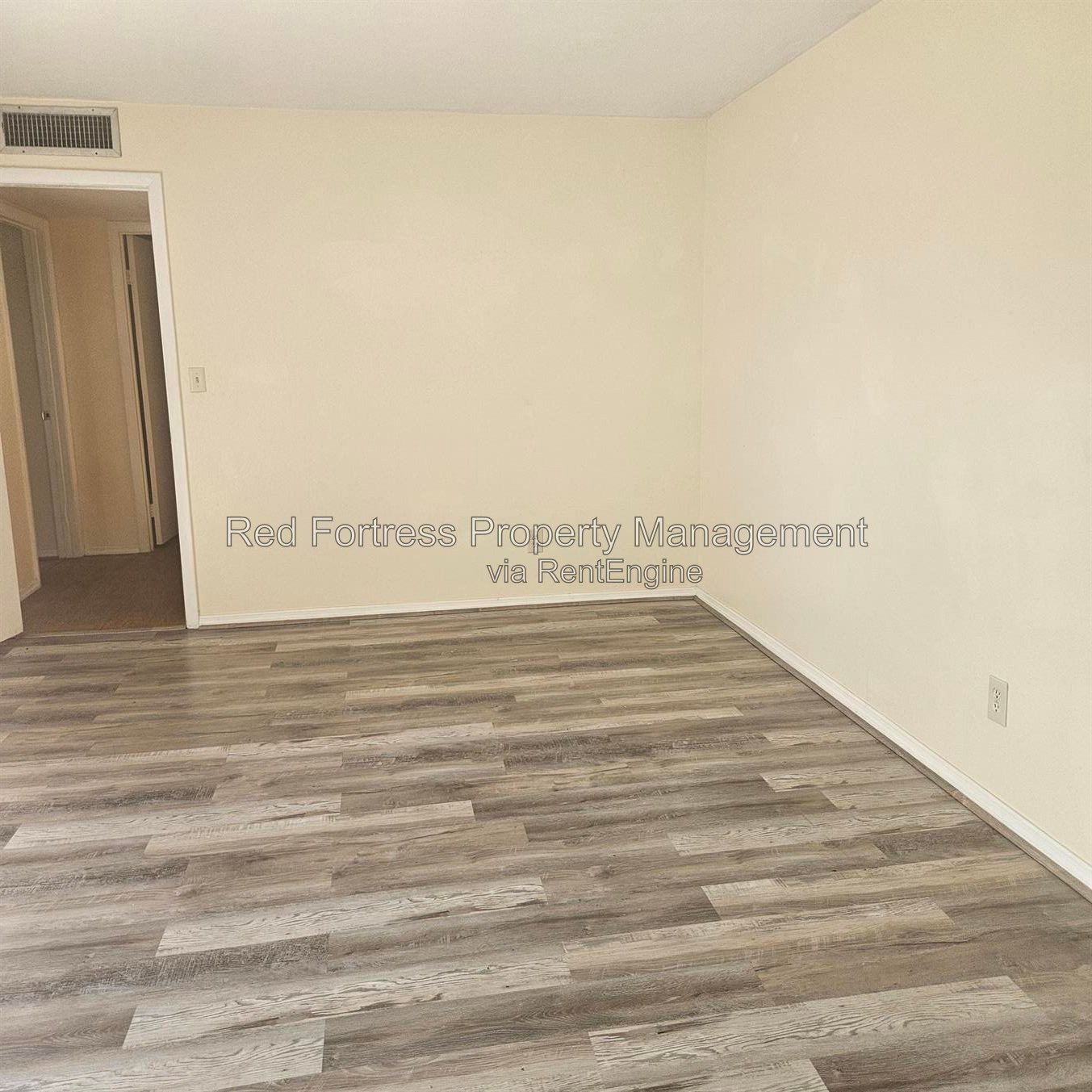 1549 Park Meadows #4 property image
