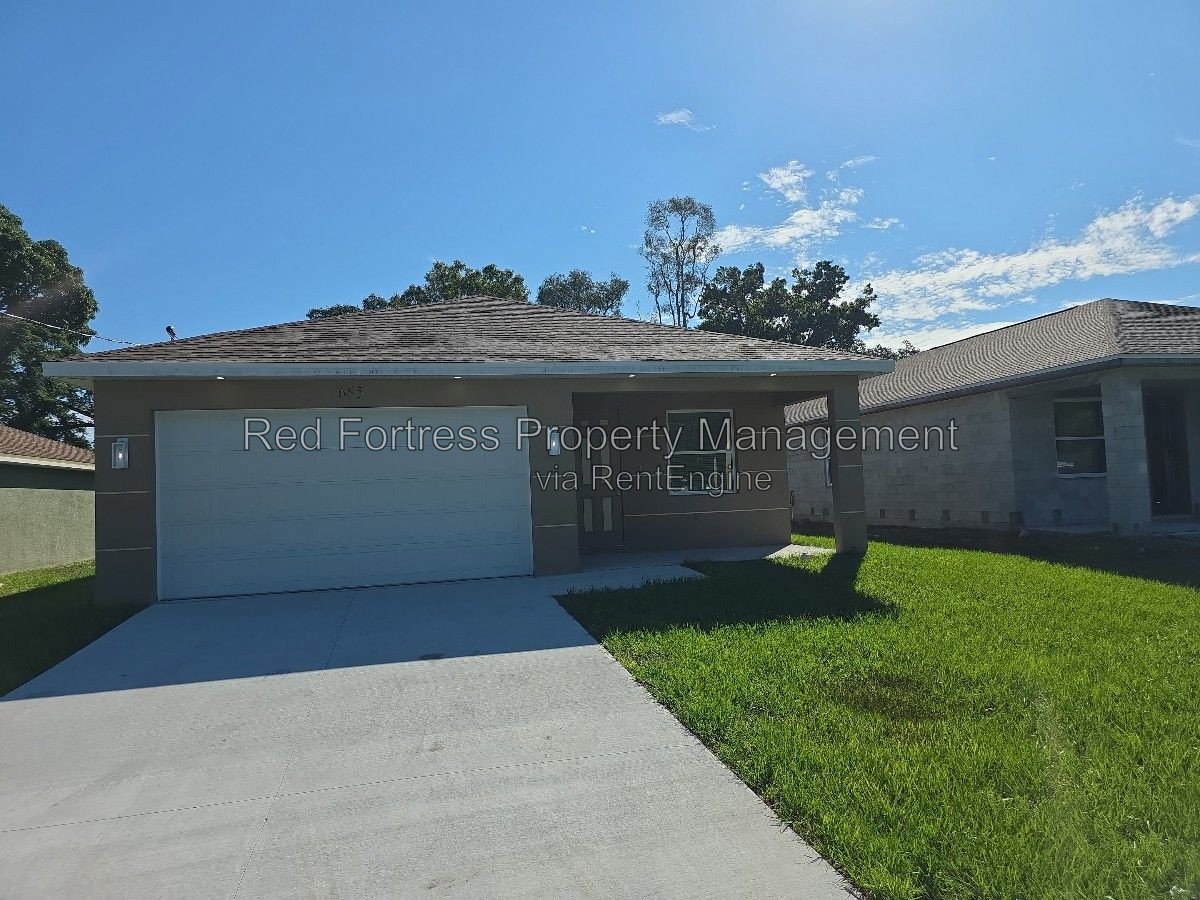 685 Oleander Ave property image