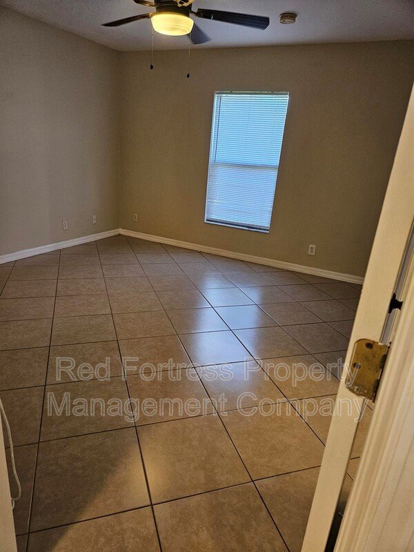 2604 45th St SW property image