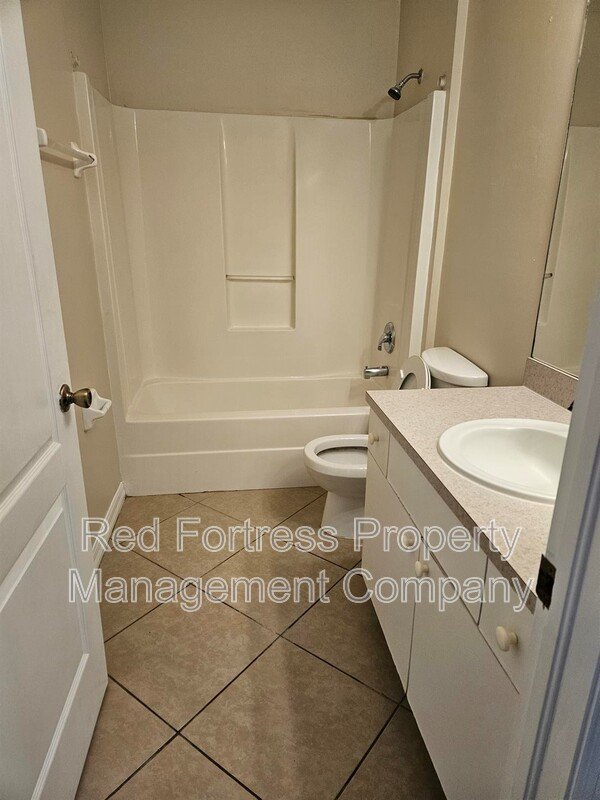 2604 45th St SW property image