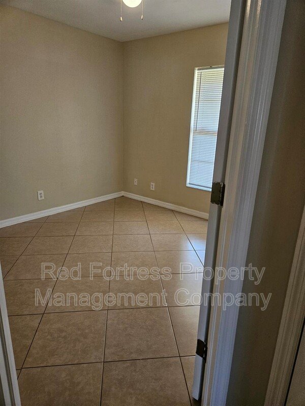 2604 45th St SW property image